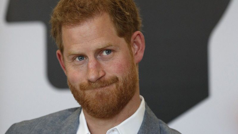 prince harry wants to ban fortnite in the uk - fortnite banned in uk on thursday